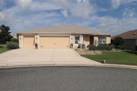 Casa en venta en The Villages, Florida, 3 dormitorios, 143.16 m2 № 1913698 - foto 1