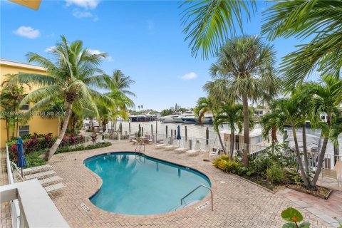 Купить кондоминиум в Форт-Лодердейл, Флорида 1 спальня, 52.03м2, № 2041339 - фото 12