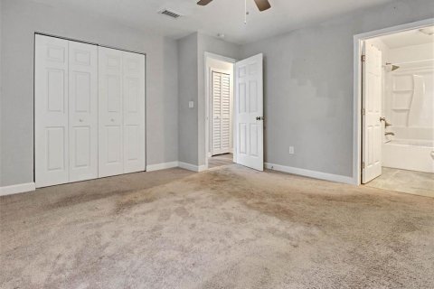 Villa ou maison à vendre à Tampa, Floride: 4 chambres, 141.95 m2 № 2396698 - photo 10