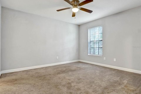 Villa ou maison à vendre à Tampa, Floride: 4 chambres, 141.95 m2 № 2396698 - photo 11