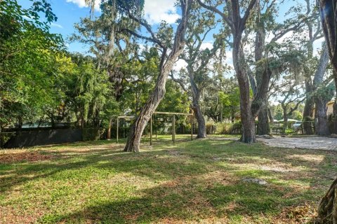 Villa ou maison à vendre à Tampa, Floride: 4 chambres, 141.95 m2 № 2396698 - photo 19