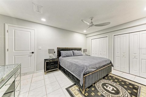 Villa ou maison à vendre à Bradenton, Floride: 4 chambres, 130.81 m2 № 2391200 - photo 16