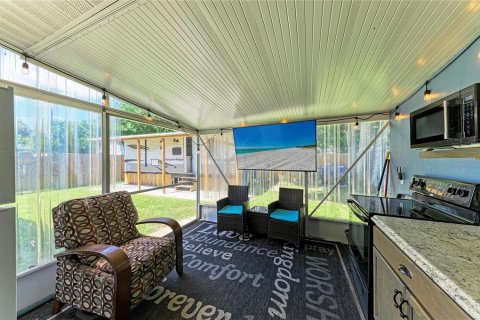 Villa ou maison à vendre à Bradenton, Floride: 4 chambres, 130.81 m2 № 2391200 - photo 30