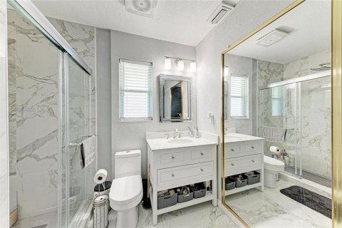 Villa ou maison à vendre à Bradenton, Floride: 4 chambres, 130.81 m2 № 2391200 - photo 19