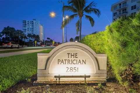 Condo in Boca Raton, Florida, 1 bedroom № 2263779 - photo 26