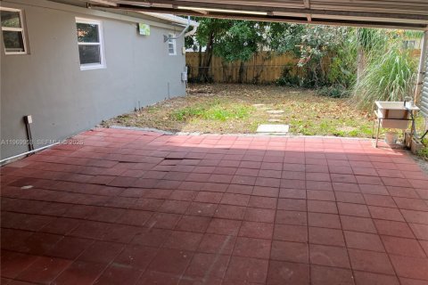 Снять в аренду виллу или дом в Дейви, Флорида 3 спальни, 96.15м2, № 2030752 - фото 19