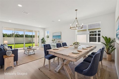 House in New Port Richey, Florida 4 bedrooms, 192.4 sq.m. № 2347729 - photo 5