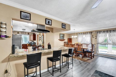 House in Cooper City, Florida 3 bedrooms, 156.73 sq.m. № 2087807 - photo 21