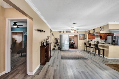House in Cooper City, Florida 3 bedrooms, 156.73 sq.m. № 2087807 - photo 12