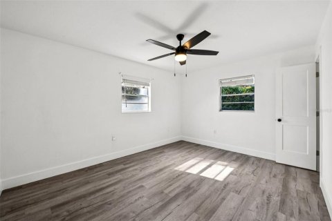 Casa en venta en Astor, Florida, 3 dormitorios, 114.08 m2 № 2151108 - foto 24