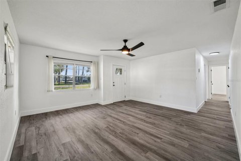 Casa en venta en Astor, Florida, 3 dormitorios, 114.08 m2 № 2151108 - foto 10