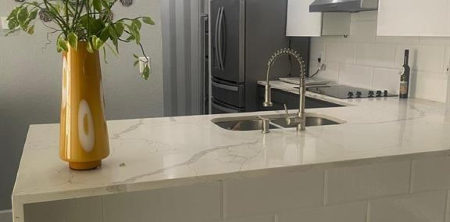 Condominio en Orlando, Florida, 2 dormitorios № 1915486