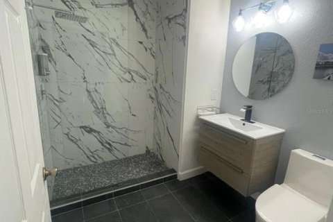 Condominio en alquiler en Orlando, Florida, 2 dormitorios, 93.18 m2 № 1915486 - foto 7