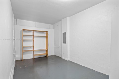 Townhouse in Miami, Florida 4 bedrooms, 164.9 sq.m. № 1823616 - photo 19