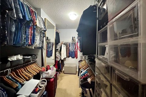 Condominio en alquiler en Orlando, Florida, 2 dormitorios, 96.9 m2 № 1909374 - foto 9