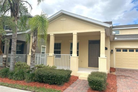 House in Winter Garden, Florida 4 bedrooms, 265.05 sq.m. № 1912756 - photo 4