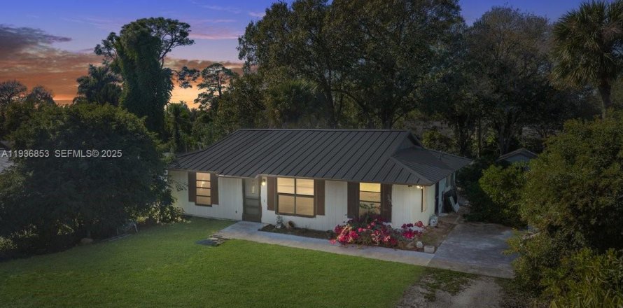 Дом в Виро-Бич, Флорида 5 комнат, 104.05м2 № 1994964