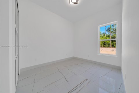 House in Ocala, Florida 4 bedrooms, 212.19 sq.m. № 2044392 - photo 15