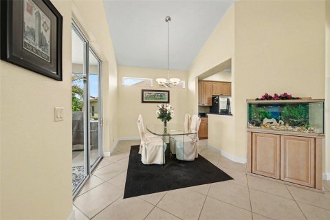 Casa en venta en Tavares, Florida, 3 dormitorios, 186.92 m2 № 2202930 - foto 7
