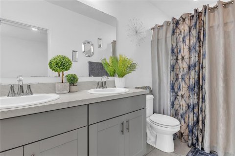 Villa ou maison à vendre à Poinciana, Floride: 3 chambres, 118.26 m2 № 2390843 - photo 11