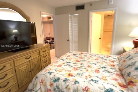 Copropriété à vendre à Miami Beach, Floride: 2 chambres, 83.8 m2 № 1988264 - photo 12