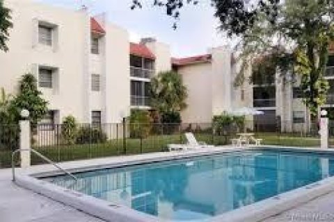Copropriété à louer à Boca Raton, Floride: 3 chambres, 119.47 m2 № 2390068 - photo 2