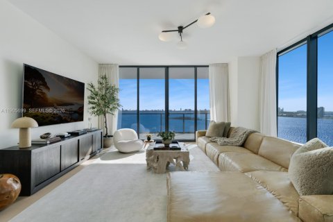 Condominio en Miami, Florida, 3 dormitorios № 2090629
