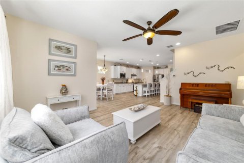 Villa ou maison à vendre à Ocala, Floride: 2 chambres, 191.56 m2 № 2128995 - photo 11