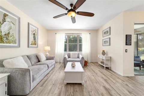 Villa ou maison à vendre à Ocala, Floride: 2 chambres, 191.56 m2 № 2128995 - photo 14