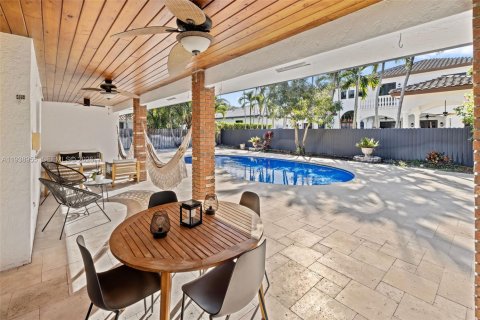Casa en venta en Miami Lakes, Florida, 4 dormitorios, 172.8 m2 № 2000412 - foto 19
