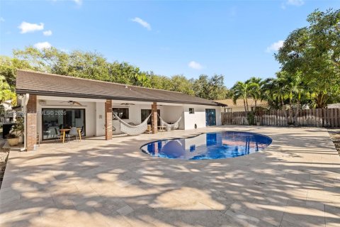 Casa en venta en Miami Lakes, Florida, 4 dormitorios, 172.8 m2 № 2000412 - foto 25