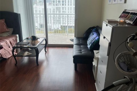 Condo in Miami, Florida, 2 bedrooms  № 1705487 - photo 14