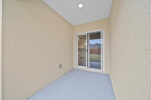 Apartamento en alquiler en Palm Coast, Florida, 3 dormitorios, 120.59 m2 № 1762274 - foto 15