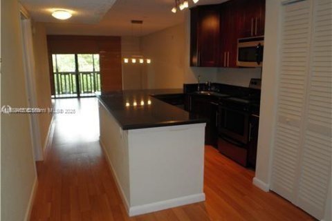 Copropriété à louer à Plantation, Floride: 2 chambres, 112.41 m2 № 1942466 - photo 5