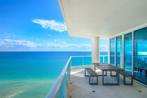Copropriété à vendre à Miami Beach, Floride: 3 chambres, 232.72 m2 № 1971858 - photo 19