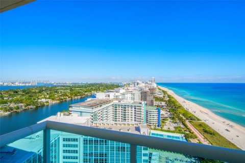Copropriété à vendre à Miami Beach, Floride: 3 chambres, 232.72 m2 № 1971858 - photo 17