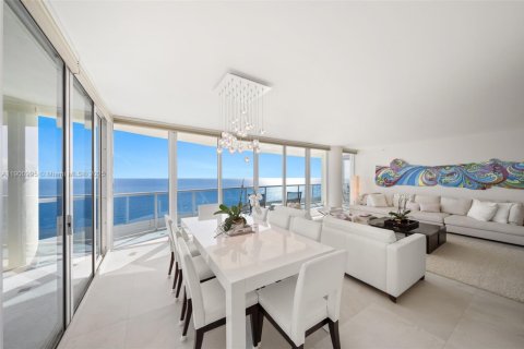 Copropriété à vendre à Miami Beach, Floride: 3 chambres, 232.72 m2 № 1971858 - photo 10