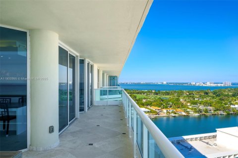 Copropriété à vendre à Miami Beach, Floride: 3 chambres, 232.72 m2 № 1971858 - photo 18