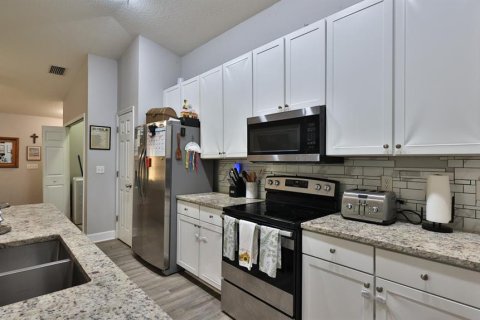Villa ou maison à vendre à Orange City, Floride: 3 chambres, 112.97 m2 № 2429008 - photo 3