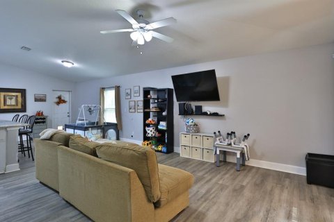Villa ou maison à vendre à Orange City, Floride: 3 chambres, 112.97 m2 № 2429008 - photo 6