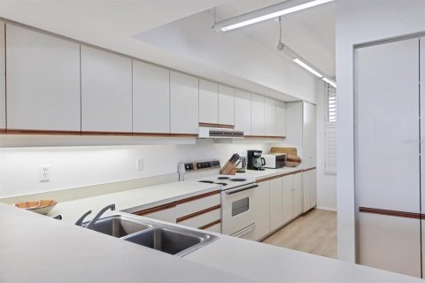 Купить кондоминиум в Лонгбоут-Ки, Флорида 5 комнат, 110.74м2, № 1586425 - фото 8