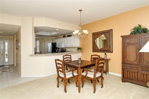Condominio en venta en Sarasota, Florida, 2 dormitorios, 156.45 m2 № 2099320 - foto 18