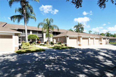 Condominio en venta en Sarasota, Florida, 2 dormitorios, 156.45 m2 № 2099320 - foto 3