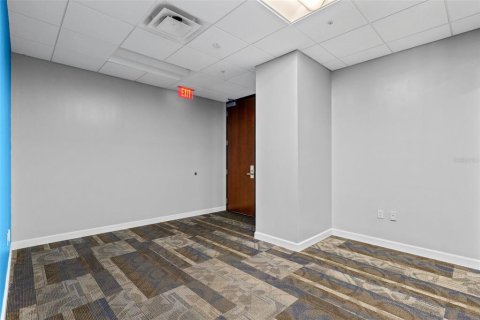 Immobilier commercial à louer à Orlando, Floride: 278.24 m2 № 2385788 - photo 24