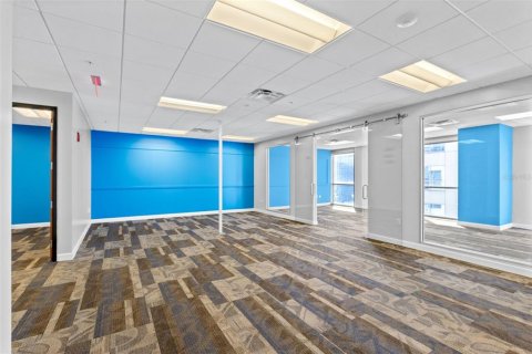 Immobilier commercial à louer à Orlando, Floride: 278.24 m2 № 2385788 - photo 20