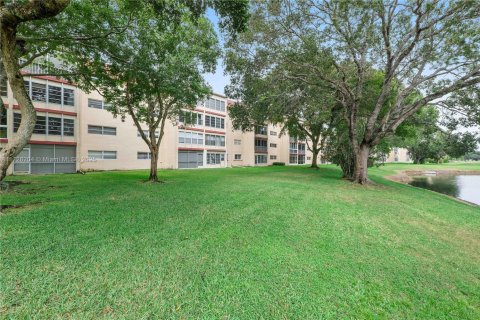 Condominio en venta en Margate, Florida, 2 dormitorios, 86.4 m2 № 1735812 - foto 12