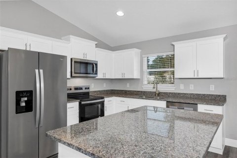 Casa en venta en Citrus Springs, Florida, 3 dormitorios, 134.99 m2 № 1853373 - foto 12