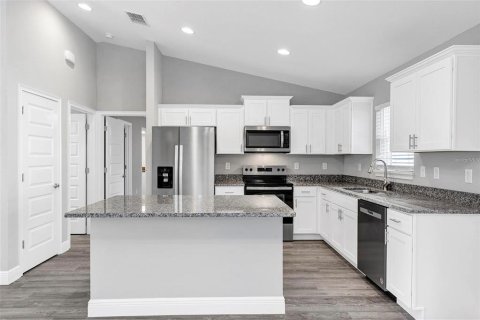 Casa en venta en Citrus Springs, Florida, 3 dormitorios, 134.99 m2 № 1853373 - foto 11
