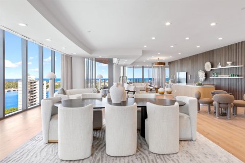 Condominio en venta en West Palm Beach, Florida, 4 dormitorios, 410.63 m2 № 2081874 - foto 14