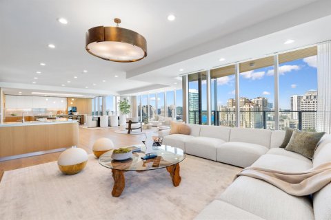 Condominio en venta en West Palm Beach, Florida, 4 dormitorios, 410.63 m2 № 2081874 - foto 2
